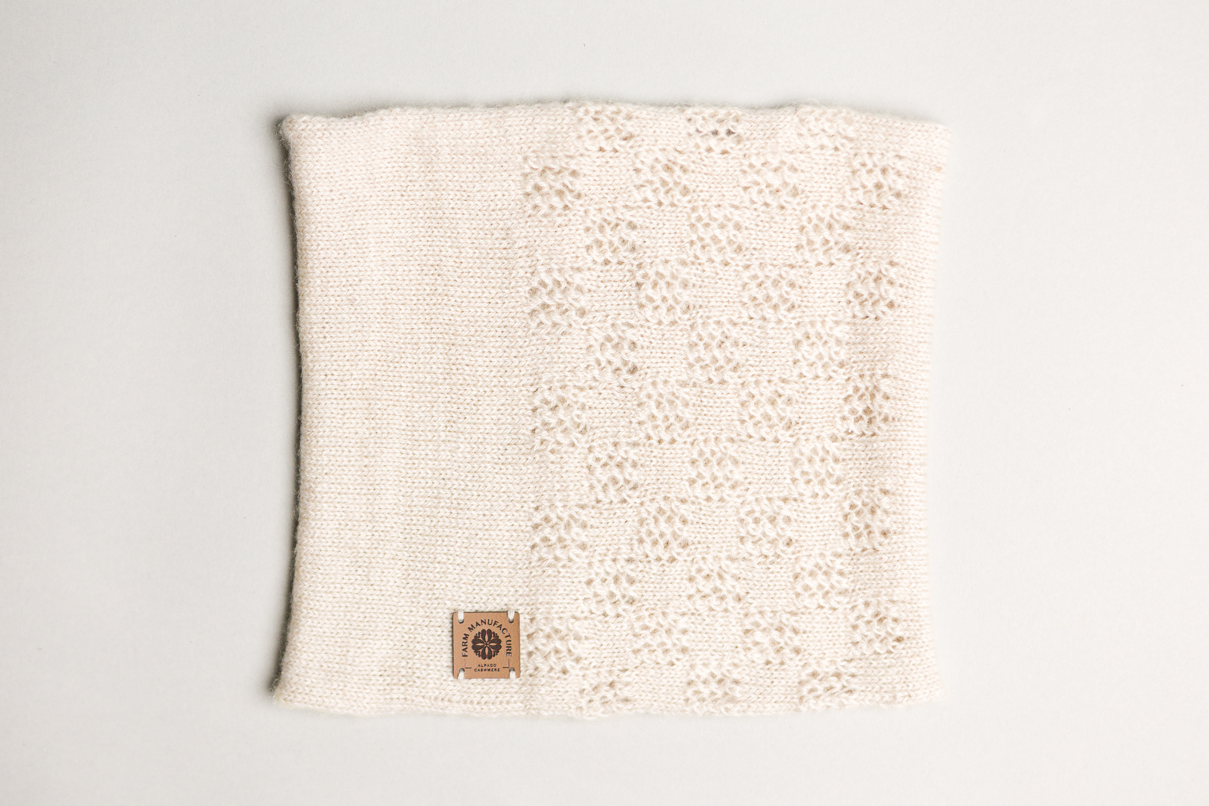 Scaldacollo Dual Scacchi 100% cashmere fatto a mano