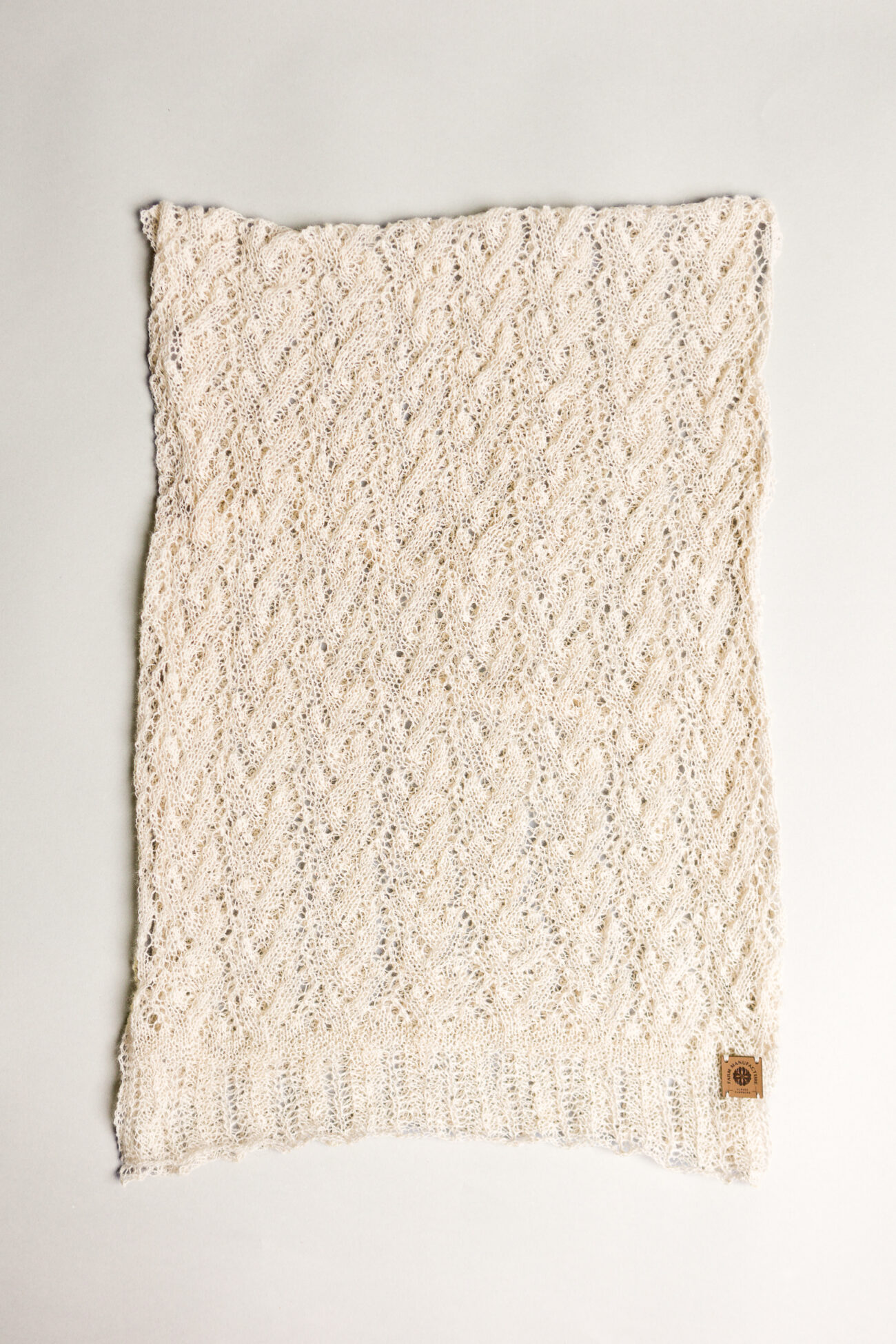 Sciarpa Foresta 100% cashmere lavorata ai ferri Sciarpa Foresta 100% cashmere lavorata ai ferri